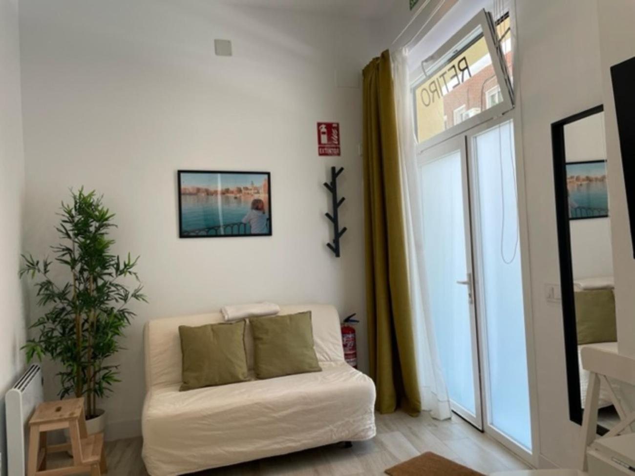 Apartamento Centrico En Madrid Luaran gambar