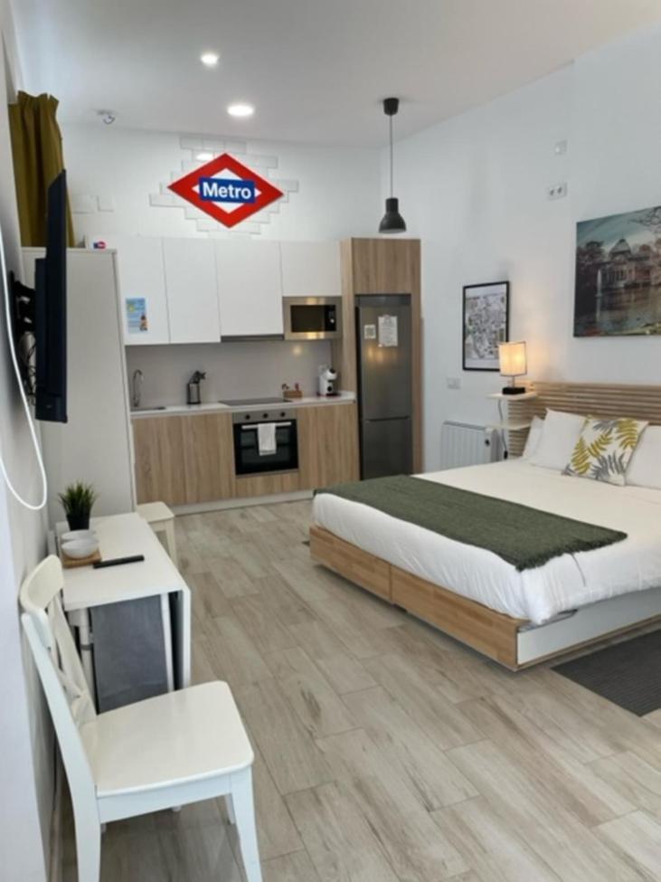 Apartamento Centrico En Madrid Luaran gambar