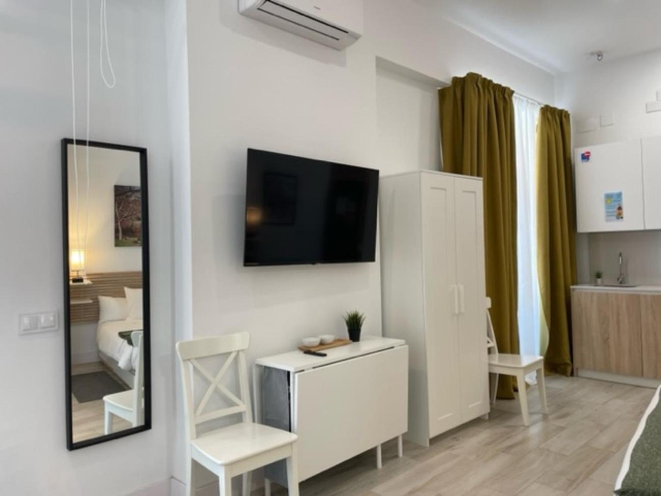 Apartamento Centrico En Madrid Luaran gambar