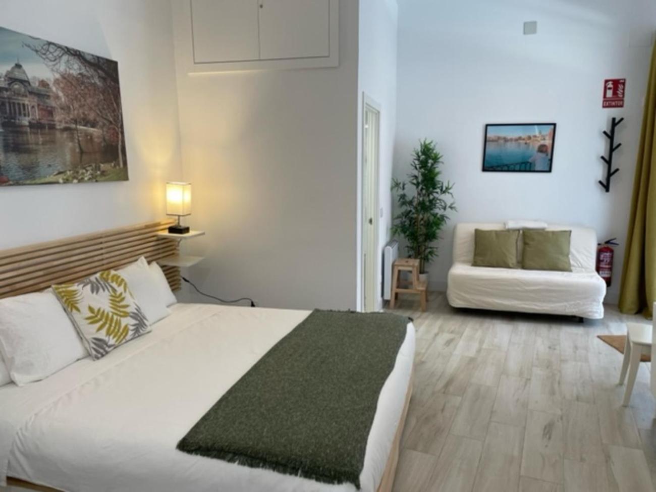 Apartamento Centrico En Madrid Luaran gambar