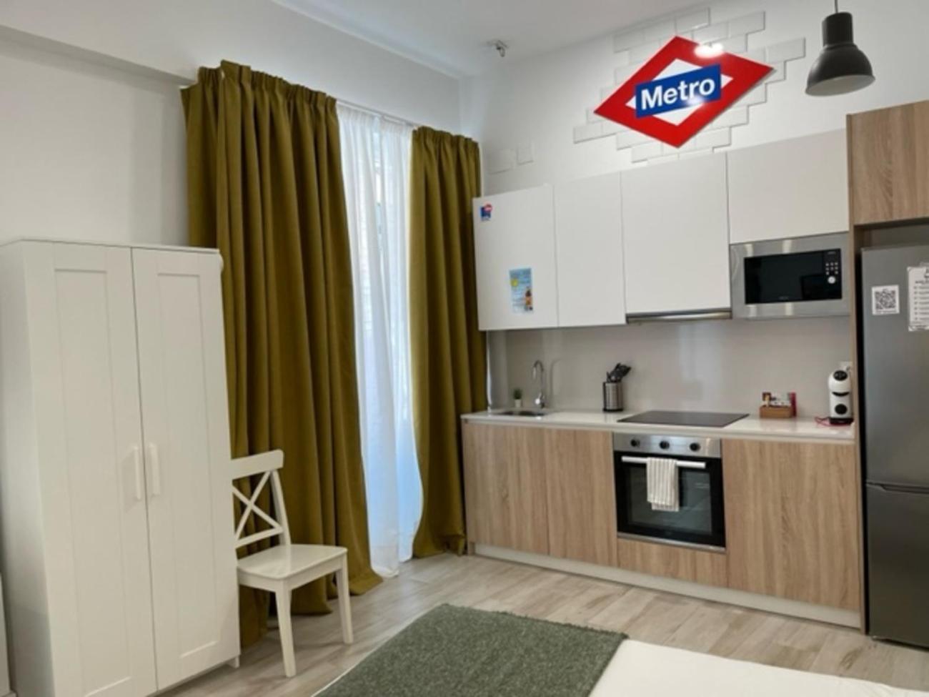 Apartamento Centrico En Madrid Luaran gambar